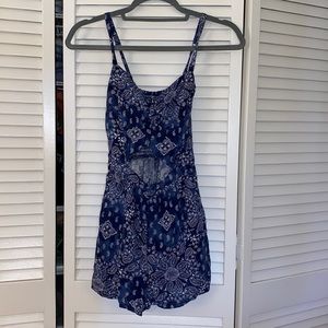 Hollister romper
